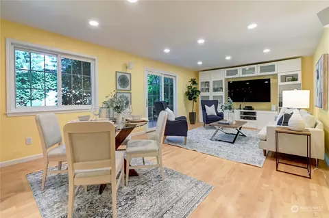 Living - 2507 147th Pl SE, Mill Creek, WA 98012 photo 4 of 4