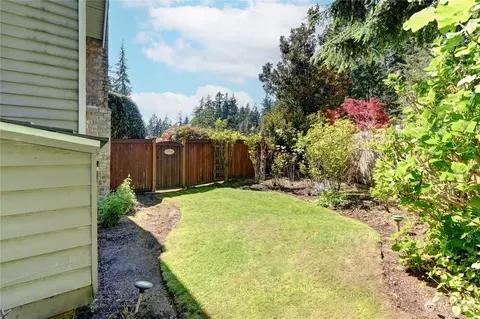 Exterior - 2507 147th Pl SE, Mill Creek, WA 98012 photo 6 of 7