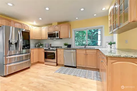 Kitchen - 2507 147th Pl SE, Mill Creek, WA 98012 photo 1 of 3
