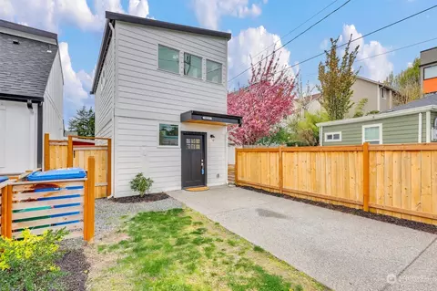 10217 Evanston Ave N, Seattle, WA 98133