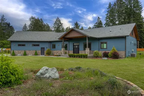 21007 Wright Rd E, Spanaway, WA 98387