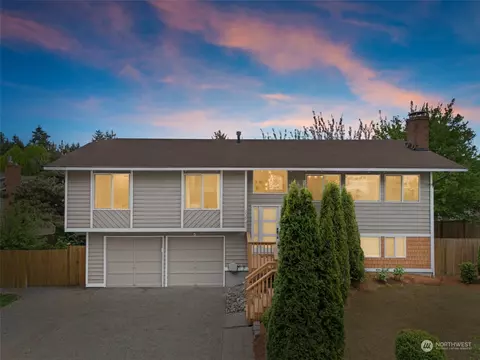 33942 28th Pl SW, Federal Way, WA 98023