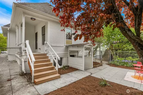 Exterior - 2308 N 65th St, Seattle, WA 98103 photo 8 of 11