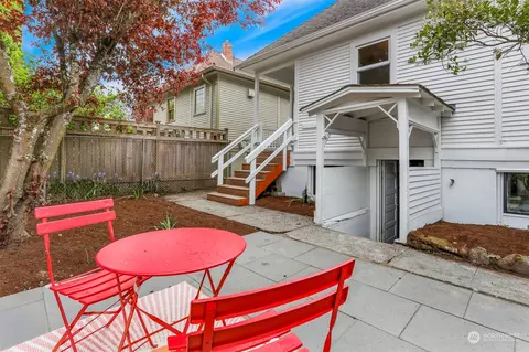 Exterior - 2308 N 65th St, Seattle, WA 98103 photo 7 of 11