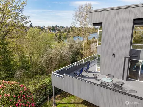 3903 46th Ave S, Seattle, WA 98118