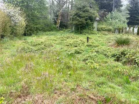 1210 S Forrest St S, Westport, WA 98595