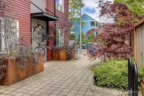 2023 S Washington St #G, Seattle, WA 98144