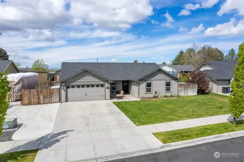 4510 W Wesley Pl, Moses Lake, WA 98837