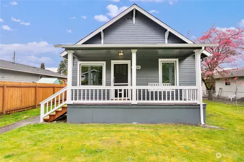 8034 S Thompson Ave, Tacoma, WA 98408