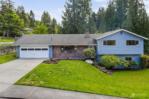 12509 SE 56th St, Bellevue, WA 98006