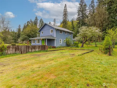 83 Cloquallum Rd, Elma, WA 98541