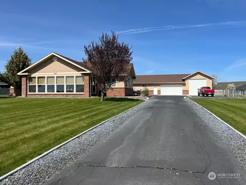 5566 Rd 66 NE, Moses Lake, WA 98837