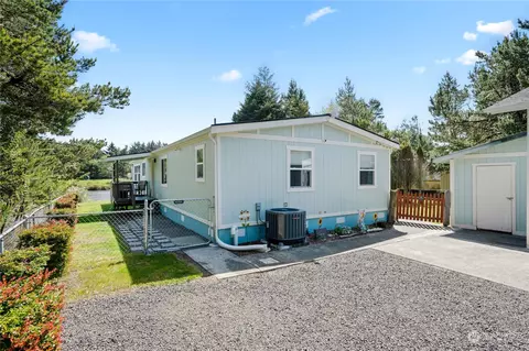 766 Cardinal Ave NE, Ocean Shores, WA 98569