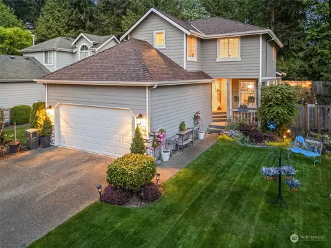 18925 1st Ave SE, Bothell, WA 98012