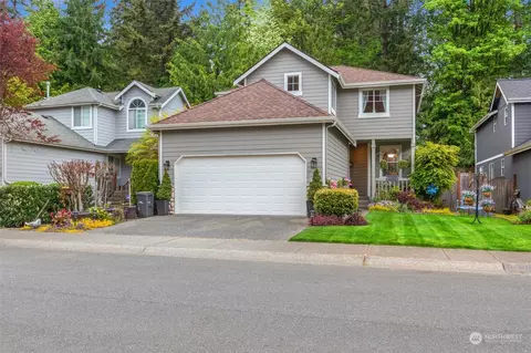 Exterior - 18925 1st Ave SE, Bothell, WA 98012 photo 8 of 13