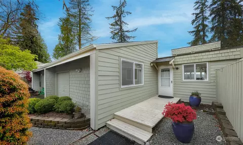 22 Marigold Dr #19, Bellingham, WA 98229