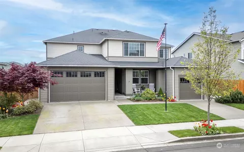 2688 Olie Ann Pl, Enumclaw, WA 98022