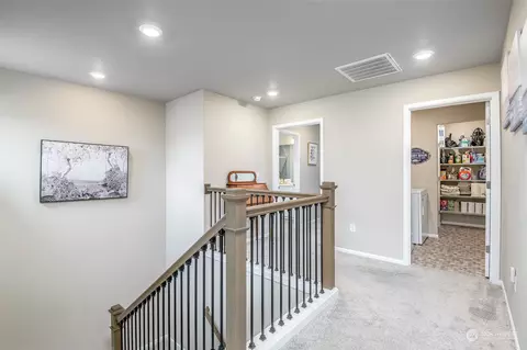 Entry Way - 2688 Olie Ann Pl, Enumclaw, WA 98022 photo 1 of 2