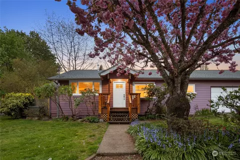 401 N 12th St, Shelton, WA 98584
