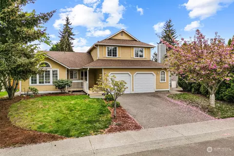1313 S 236th Pl, Des Moines, WA 98198