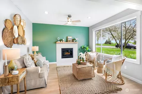 2030 Summit Ave, Everett, WA 98201 photo 4