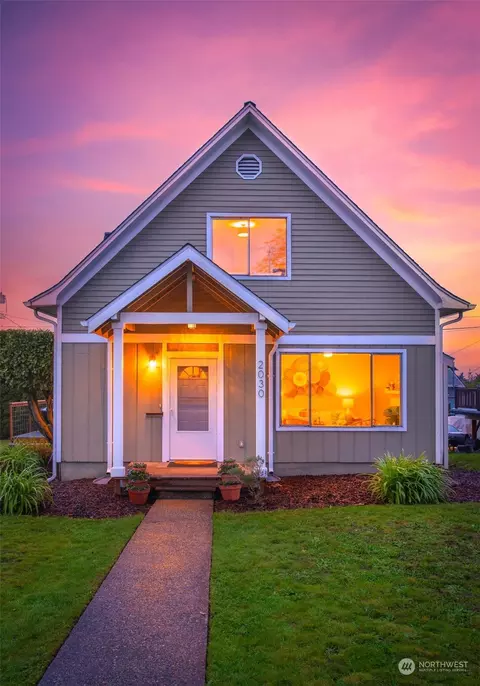 2030 Summit Ave, Everett, WA 98201 photo 2
