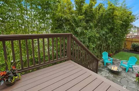 903 N 68th St, Seattle, WA 98103 photo 32