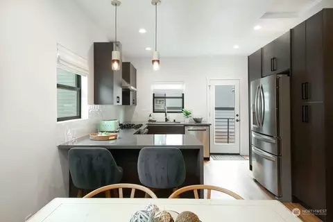 Kitchen - 131 29th Ave E #1, Seattle, WA 98112 photo 3 of 7
