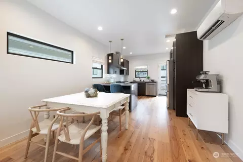 Kitchen - 131 29th Ave E #1, Seattle, WA 98112 photo 1 of 7