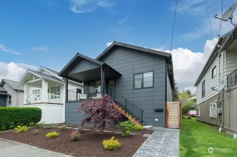 131 29th Ave E #1, Seattle, WA 98112