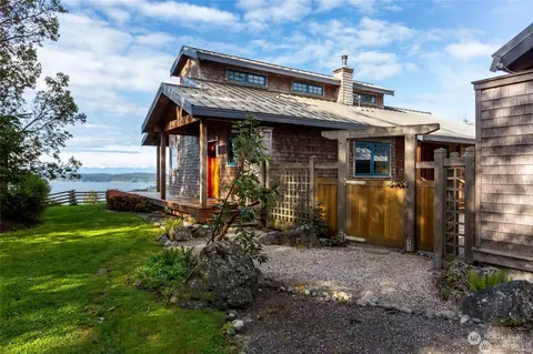 339 Covey Run Rd, Friday Harbor, WA 98250