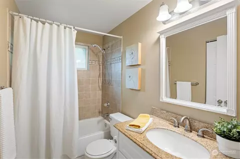 Bath - 18308 26th Dr SE, Bothell, WA 98012 photo 2 of 4