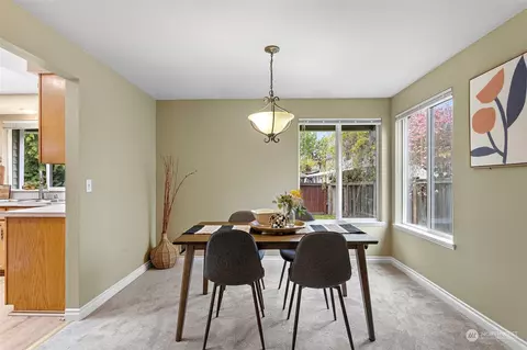 Dining - 18308 26th Dr SE, Bothell, WA 98012 photo 2 of 4