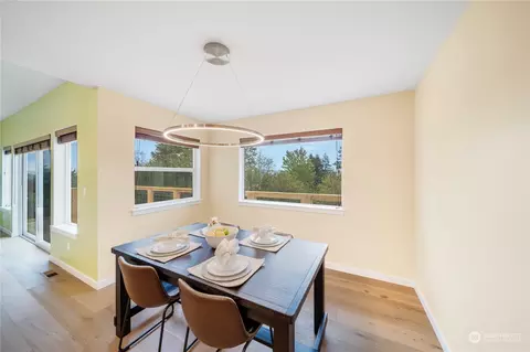 Dining - 15121 197th St E, Orting, WA 98360 photo 2 of 4
