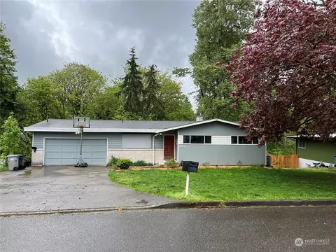 4321 S 261st St, Kent, WA 98032