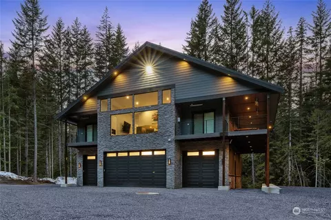 2980 Kachess Lake Rd, Easton, WA 98925