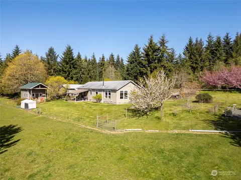 1212 King St, Port Angeles, WA 98363