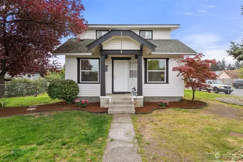5002 S Oakes St, Tacoma, WA 98409