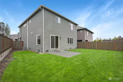 Exterior - 1218 198th Pl SE, Bothell, WA 98012 photo 5 of 6