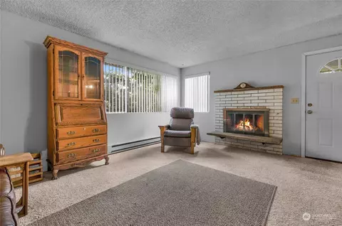 10023 NE 202nd St, Bothell, WA 98011 photo 7