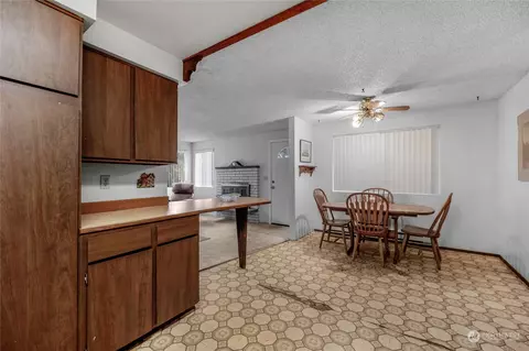 10023 NE 202nd St, Bothell, WA 98011 photo 13