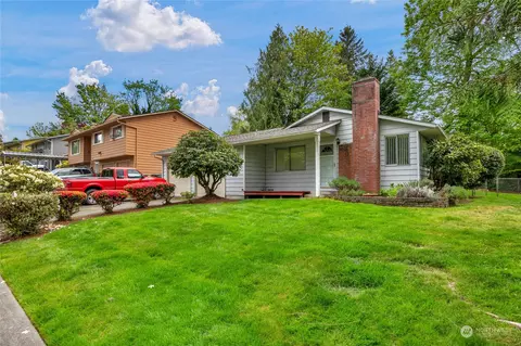 10023 NE 202nd St, Bothell, WA 98011 photo 3