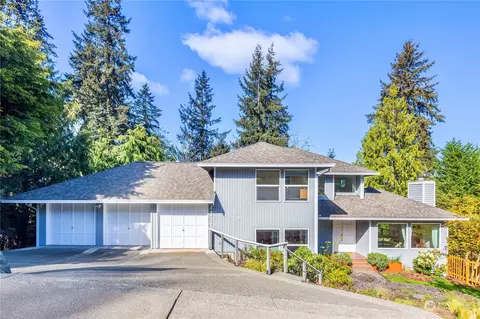 4747 153rd Ave SE, Bellevue, WA 98006