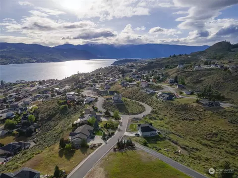 142 Crest Dr, Chelan, WA 98816 photo 35