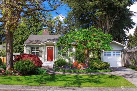 3134 NE 81st St, Seattle, WA 98115