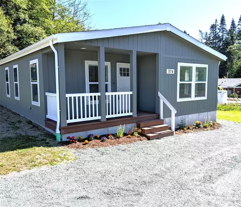 374 Mayer St, Coupeville, WA 98239