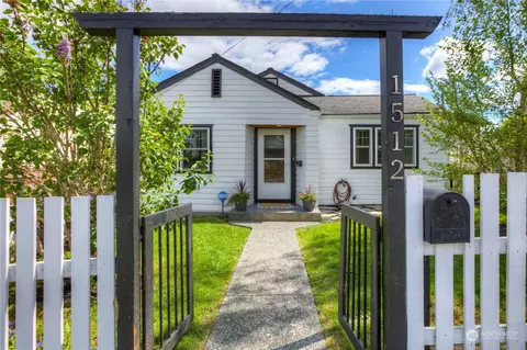 1512 Marguerite Ave, Bremerton, WA 98337