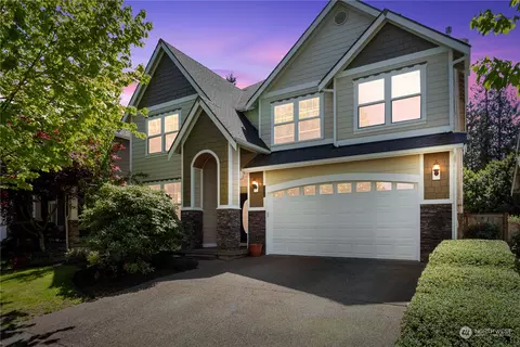 18016 113th St E, Bonney Lake, WA 98391