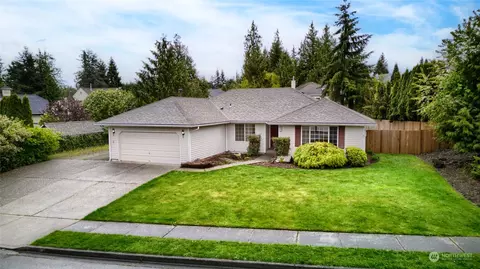 611 Lilac Dr, Mount Vernon, WA 98273