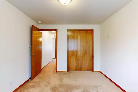 Entry Way - 2340 Hawk Dr, Walla Walla, WA 99362 photo 3 of 3